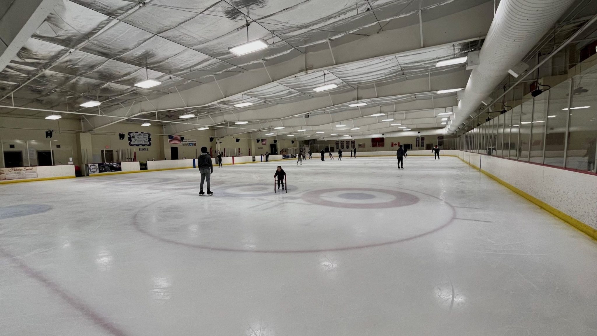 Where to Ice Skate in Kansas City (Skating Rinks Near You)